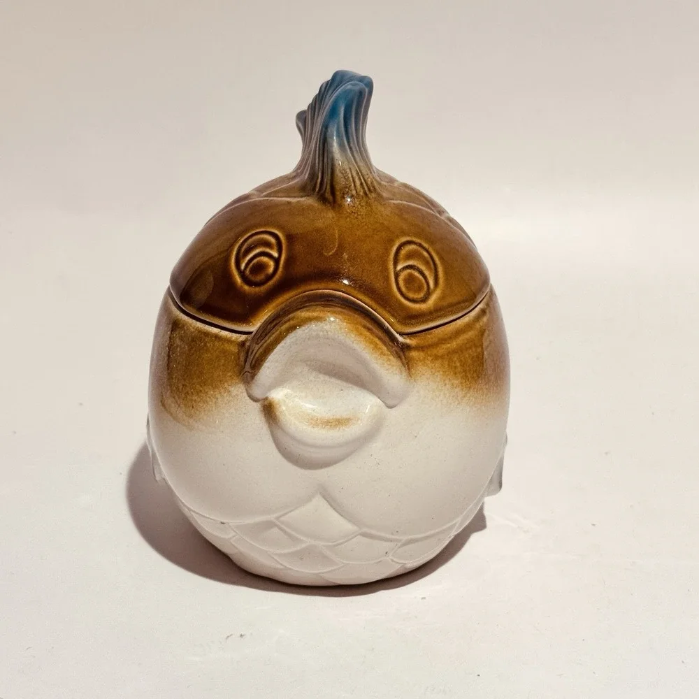 Vintage Fish Shaped Novelty Canister Jar‎ w Seal Brown Blue